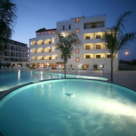 Forte Hotel Vieste Buitenkant foto